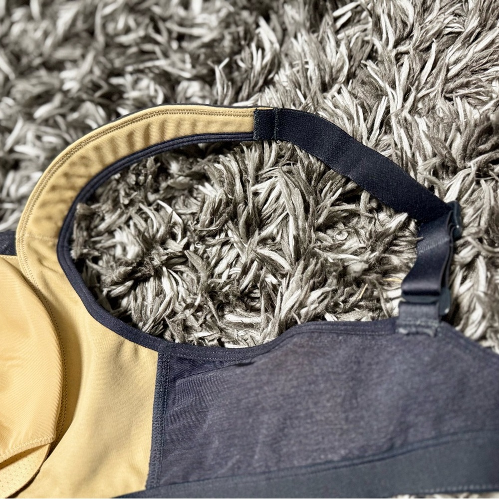 Lululemon Gray Sports Bra - Picture 3 of 7